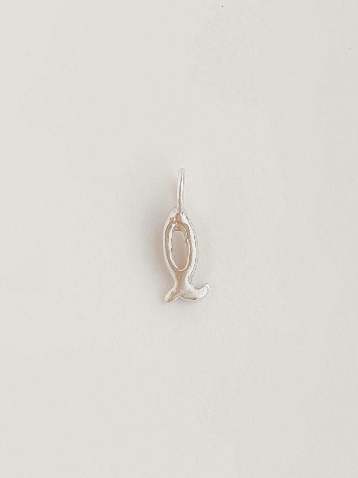 LETRAS pendant