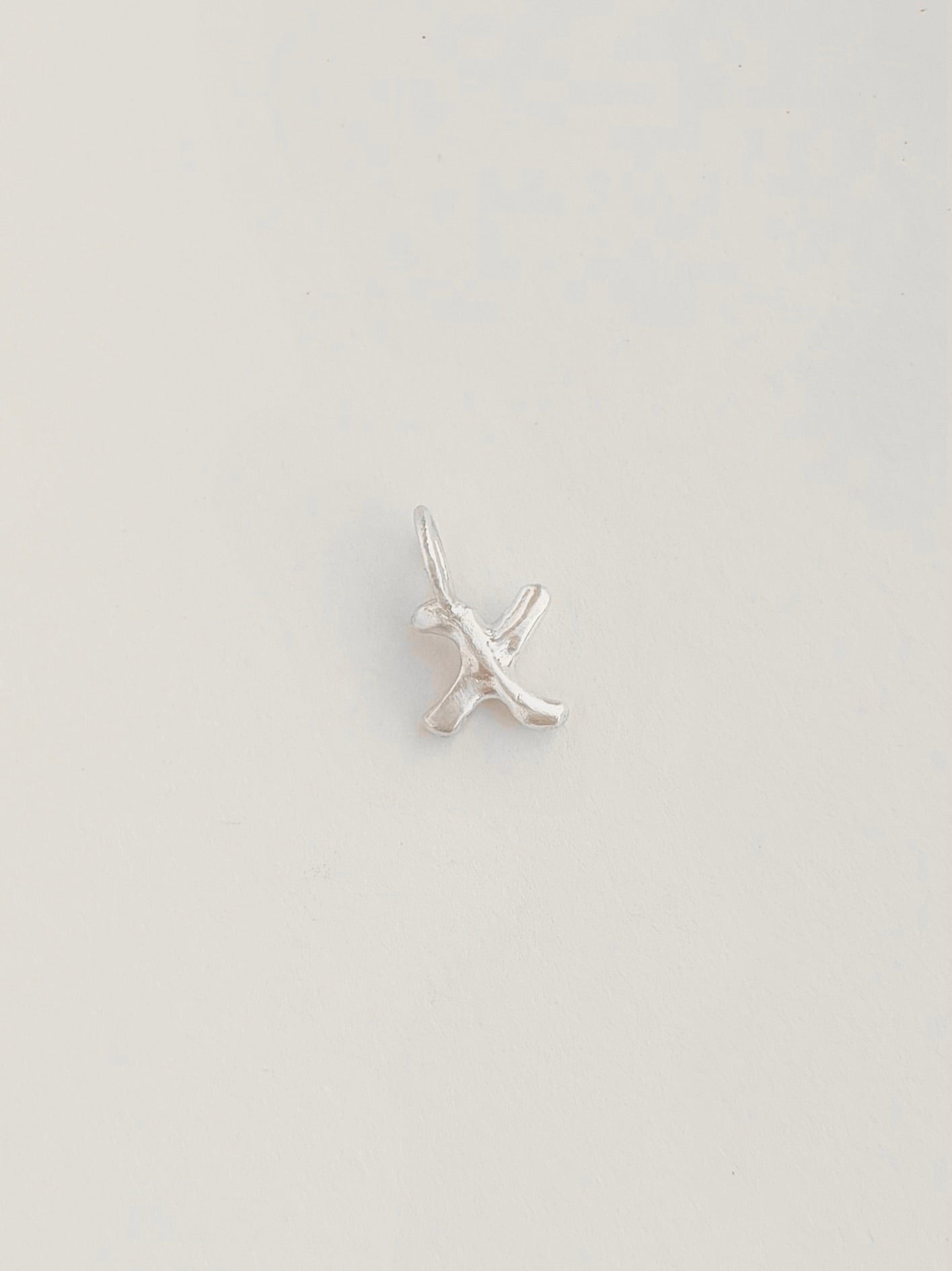 LETRAS pendant