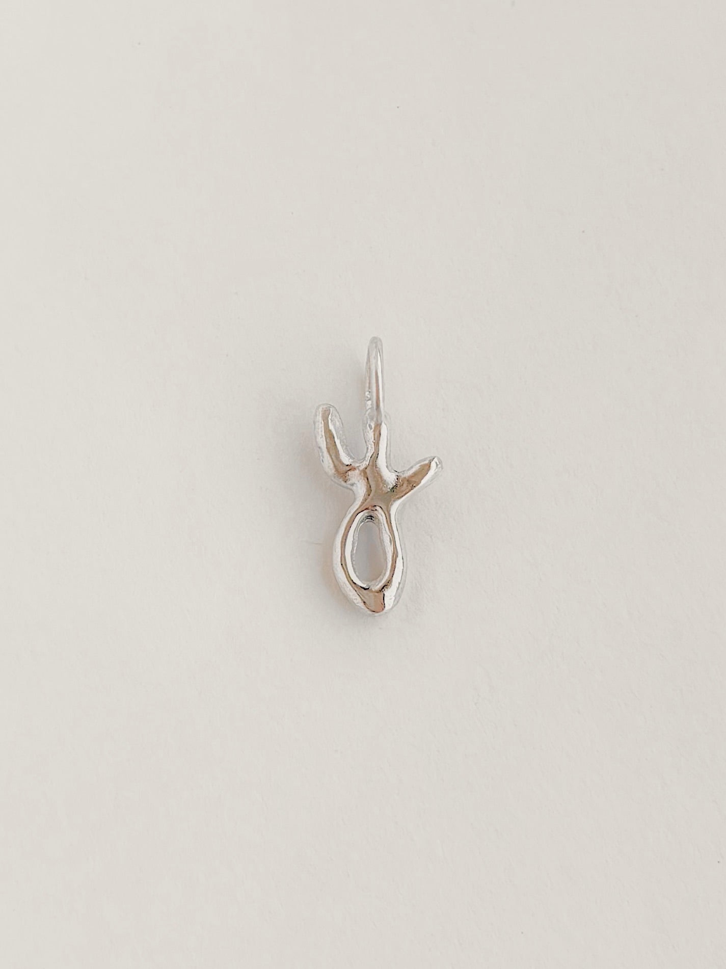 LETRAS pendant