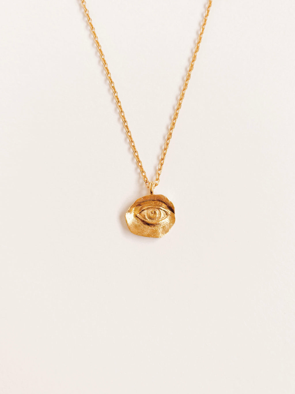 OLHO necklace