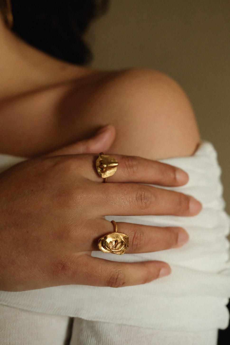 EAR ring