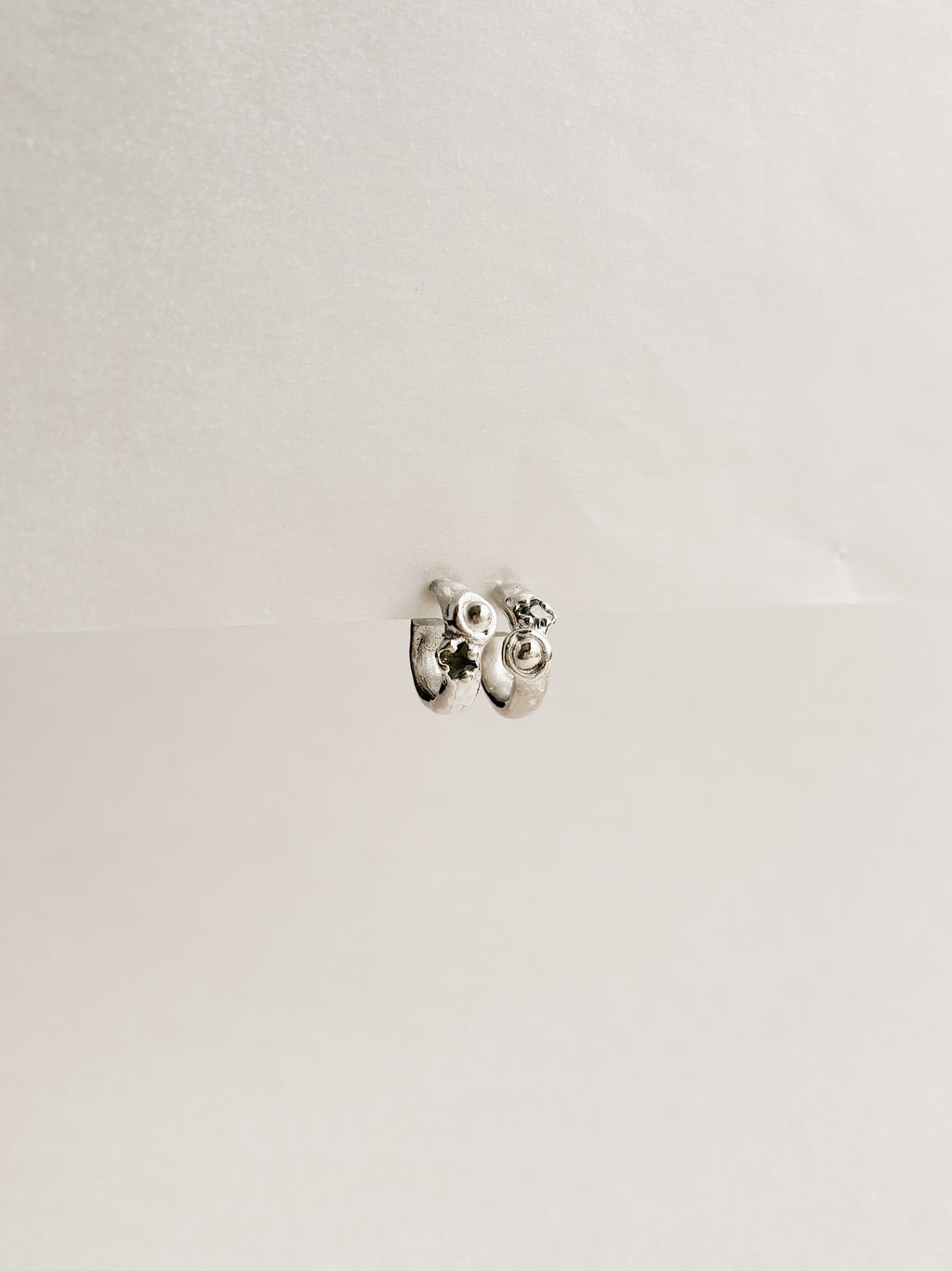 SAFIRA earrings