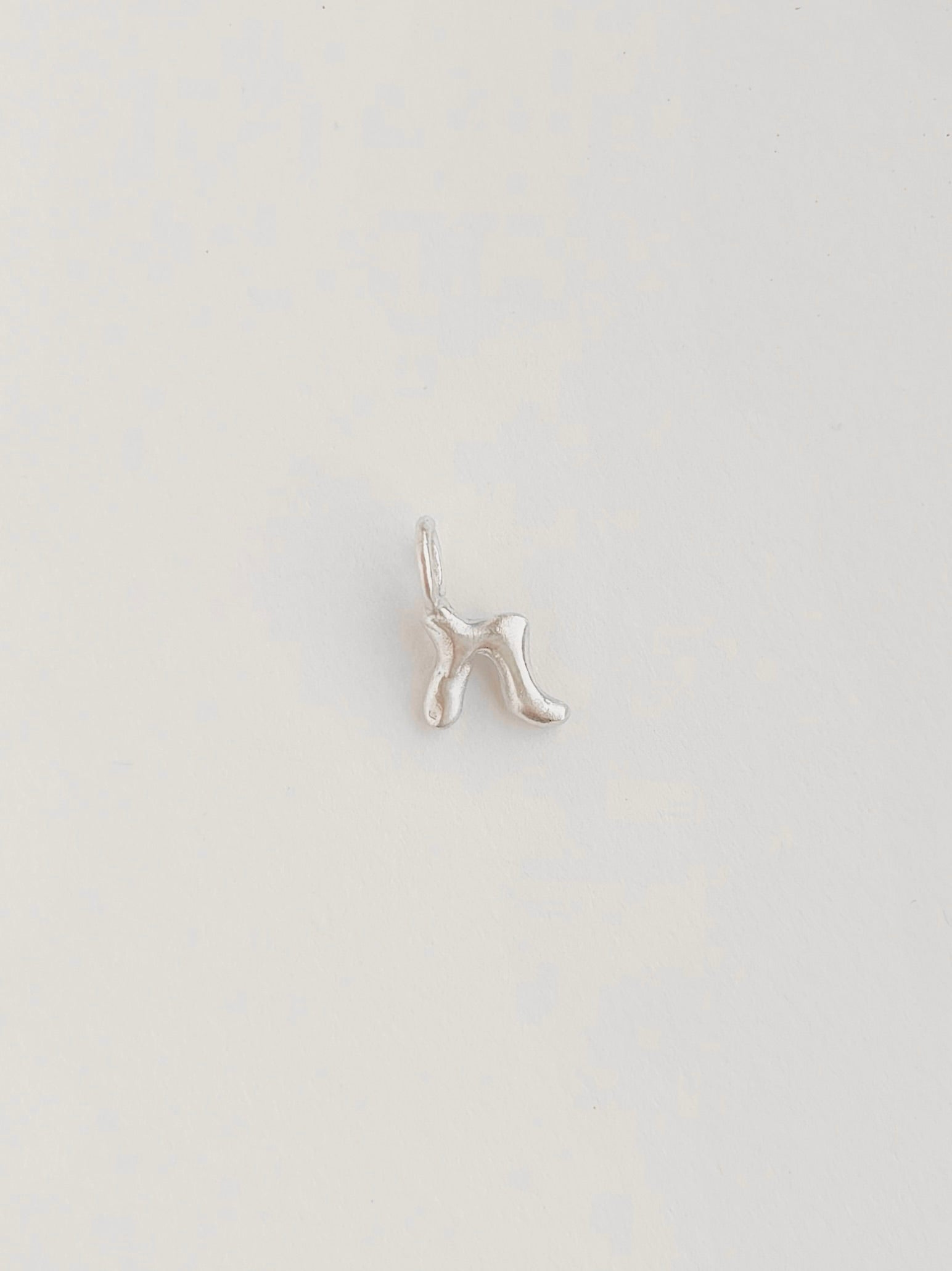 LETRAS pendant