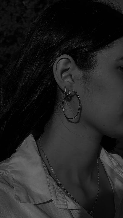 LIVRE earrings